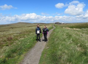 Trekking to the Cat and Fiddle pub